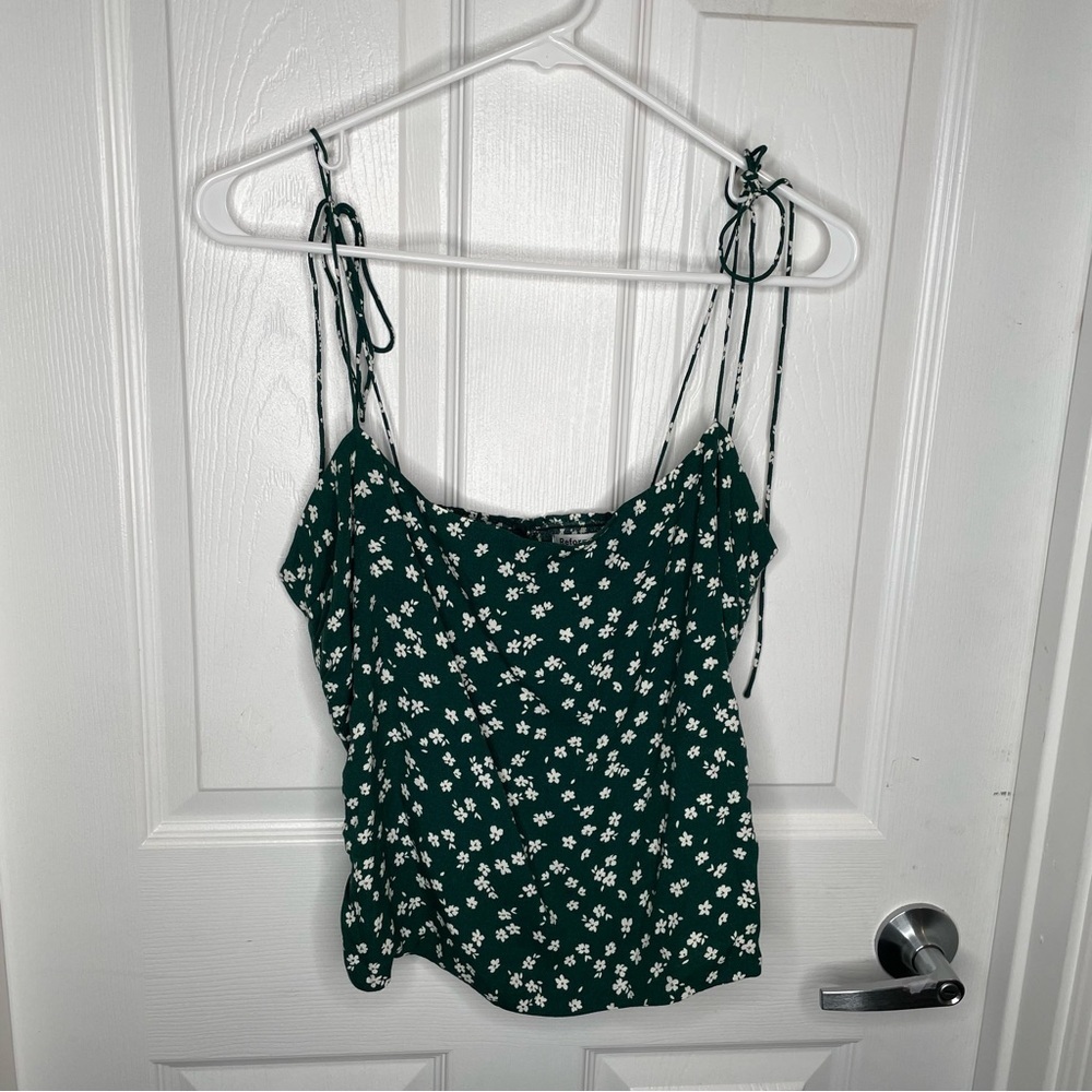 Reformation Lupe Ditsy Floral Spaghetti Strap Top in Annette Green 12 - Picture 3 of 14